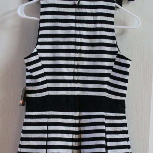 NWT Taylor Horizontal Striped Dress Size 2 - Picture 4 of 8